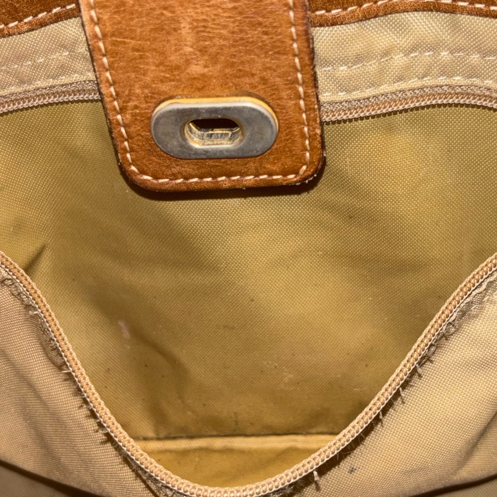 Stunning Leather Heavy Duty Vintage Tote by Atlas - Picture 8 of 10